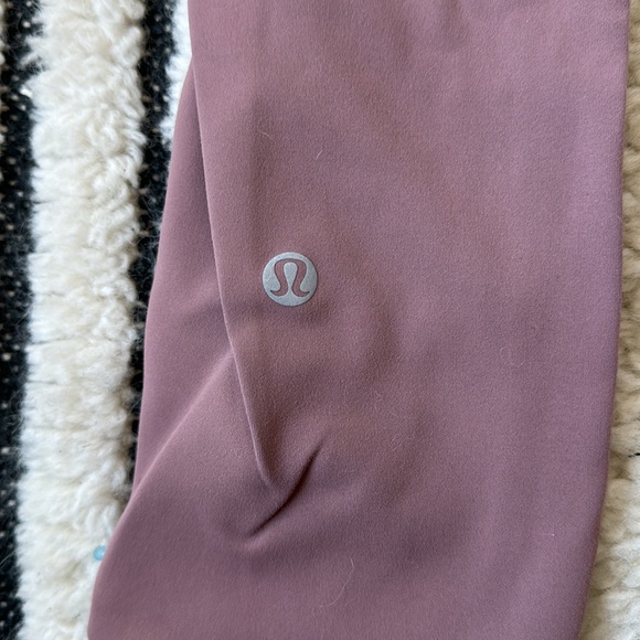 Lululemon Wunder Under tight 25” - Picture 7 of 8